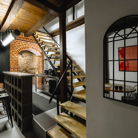 Appartement Oetkoeb - Wine House Miskolc